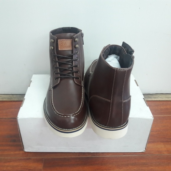 Robert Wayne - Picture 4 of 4